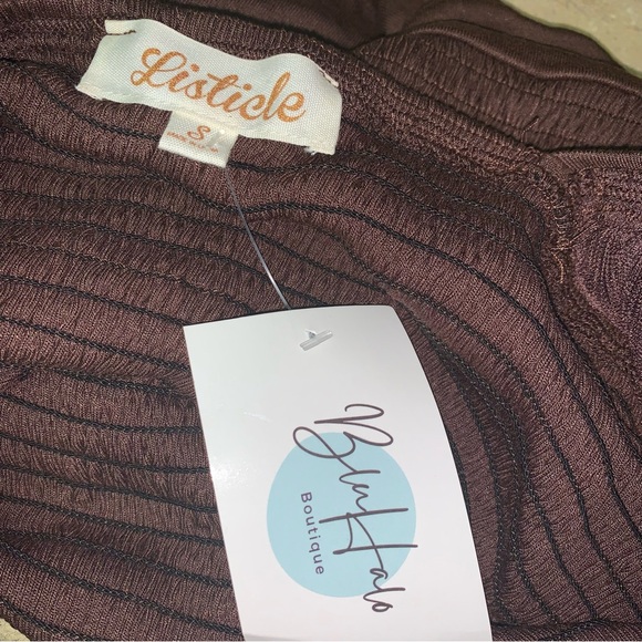 Listicle Ribbed Bodysuit in Brown - Picture 7 of 10